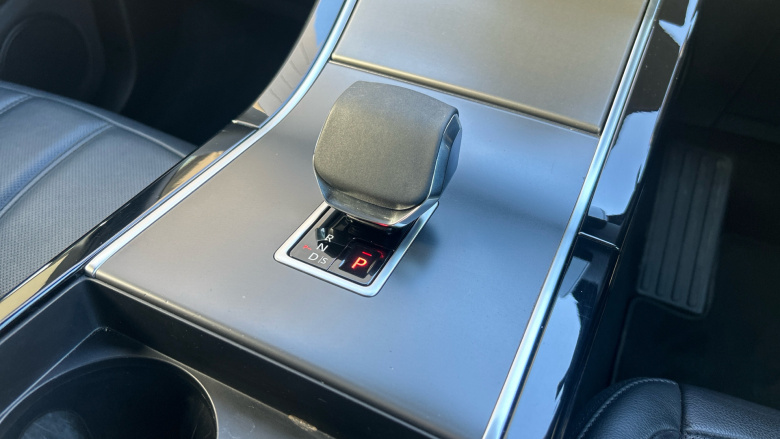 Land Rover Range Rover Evoque 2.0 D200 Dynamic SE 5dr Auto Diesel Hatchback